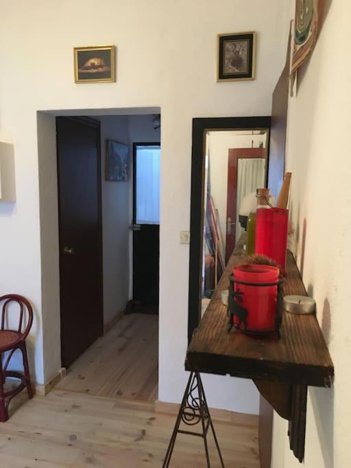 Agradable Casa Rural Con Suelos De Madera Santa Olalla del Cala Eksteriør billede