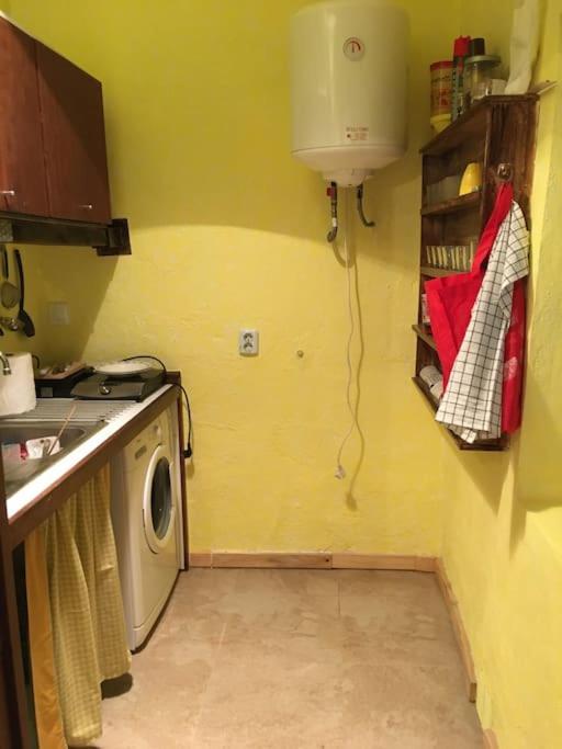 Agradable Casa Rural Con Suelos De Madera Santa Olalla del Cala Eksteriør billede